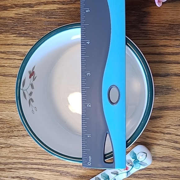 Pfaltzgraff Winterberry Dip Set with Spreader - Picture 8 of 8